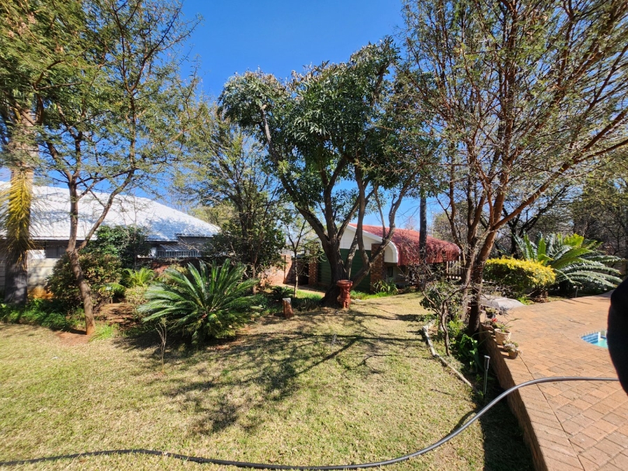 4 Bedroom Property for Sale in Wilkoppies North West